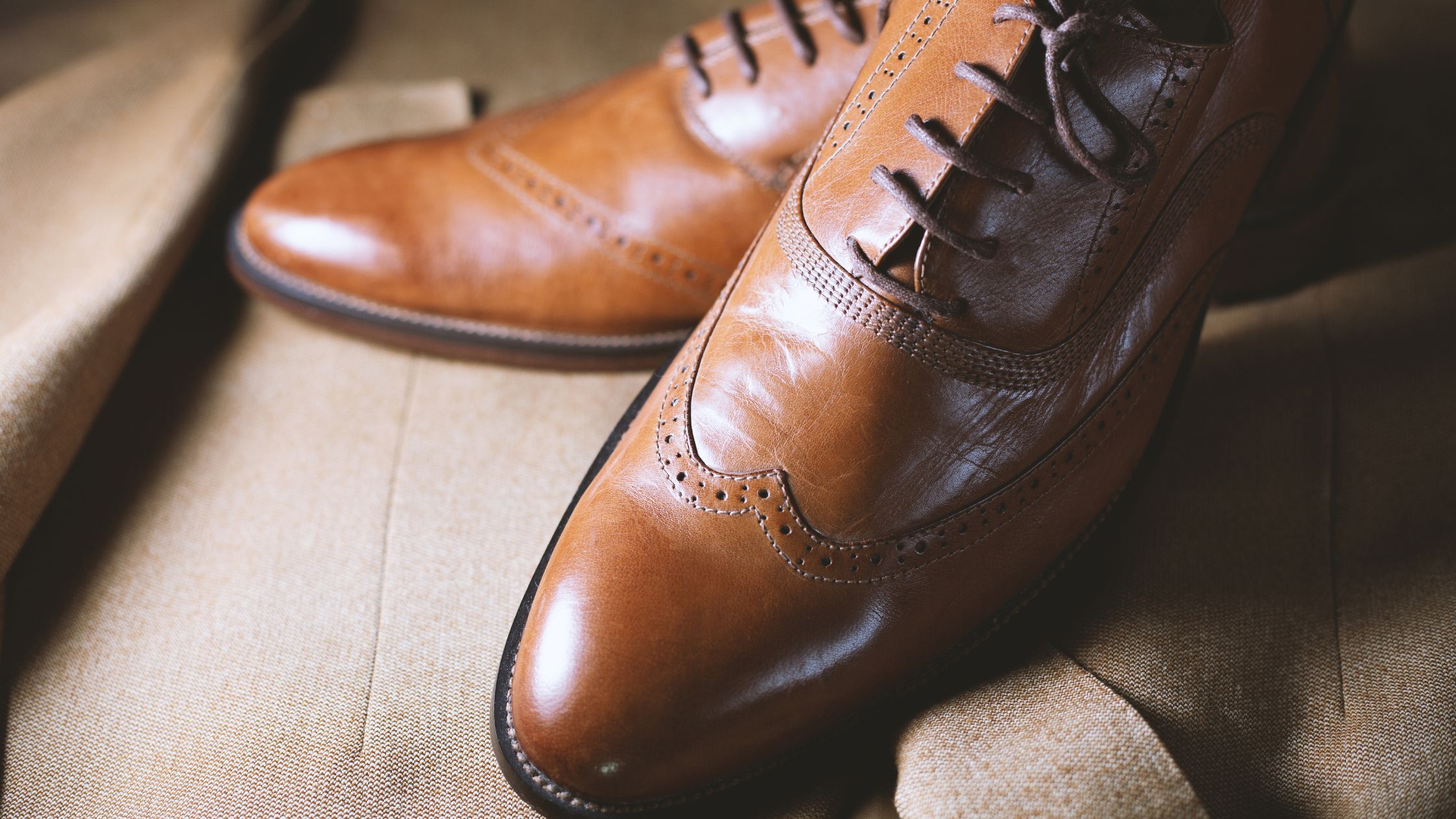 Read more about the article איך לבחור נעליים מתאימות לחליפת חתונה